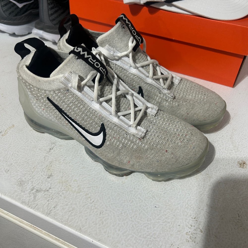 Nike vapormax flyknit